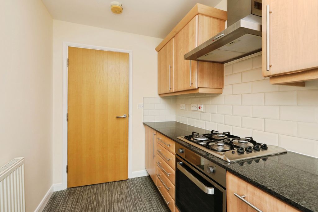 Property photo 2 of 12