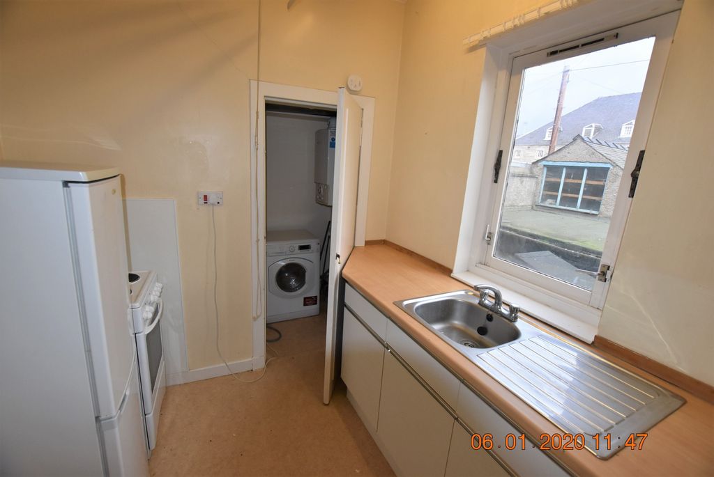 Property photo 2 of 5 Gallery