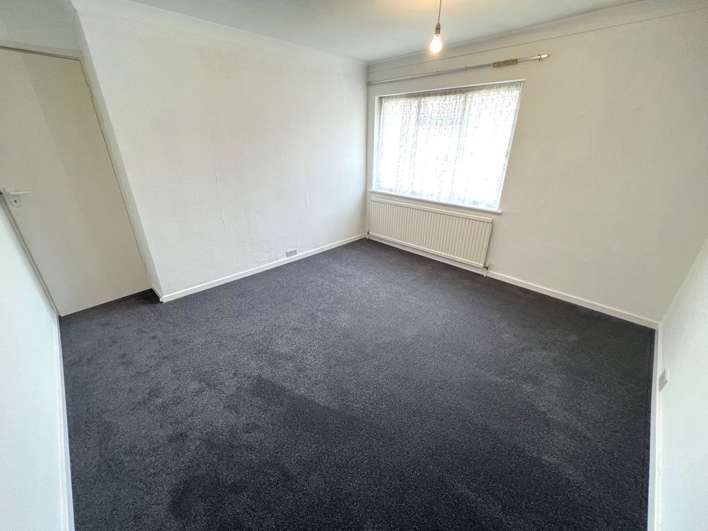 Property photo 2 of 9 Bedroom 1