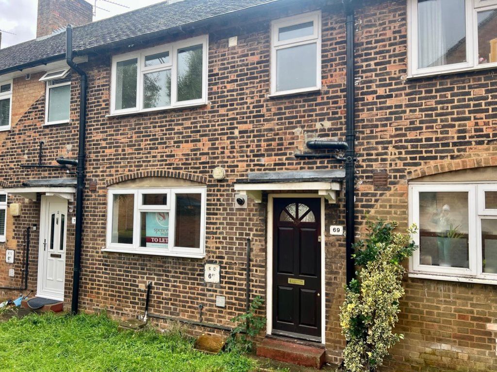 Property photo 1 of 12