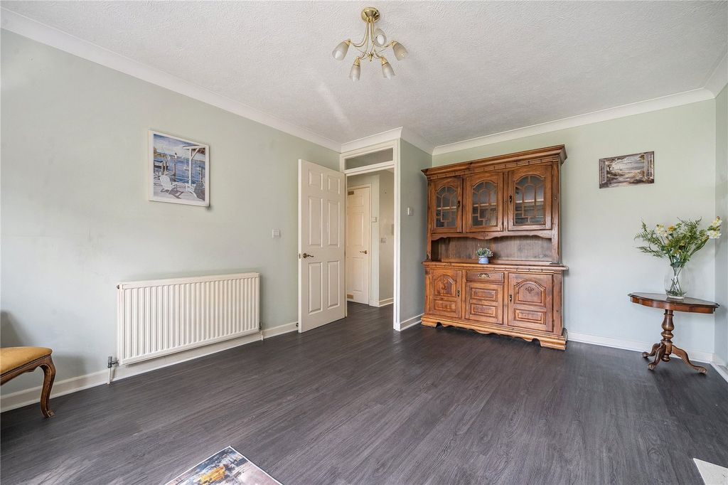 Property photo 3 of 15 Picture No. 04
