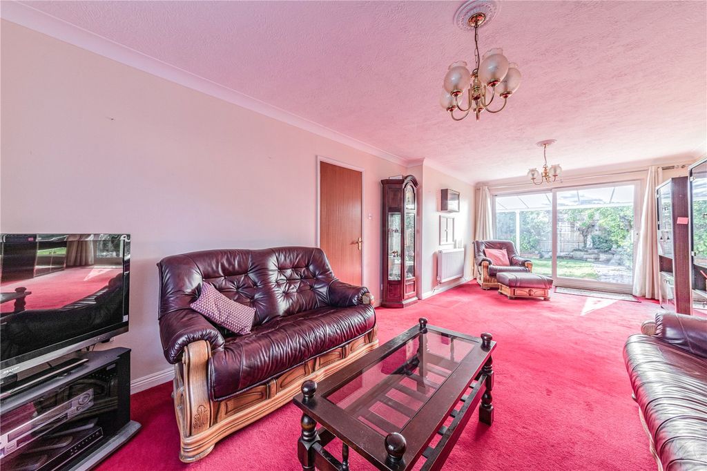 Property photo 3 of 22 Picture No. 20