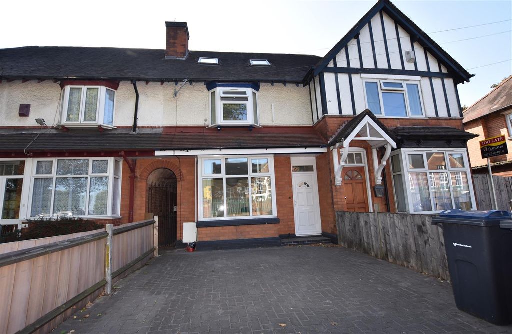 Property photo 1 of 14 Approach