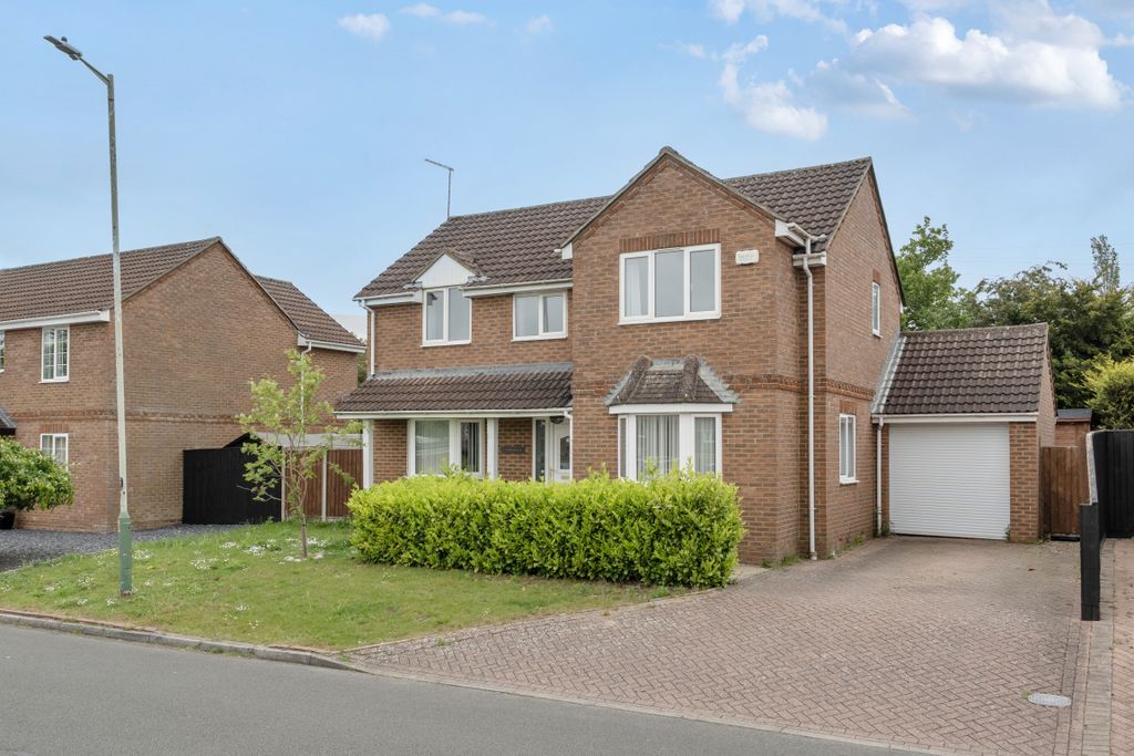 Property photo 1 of 19 145919426A0c5Aea14c98