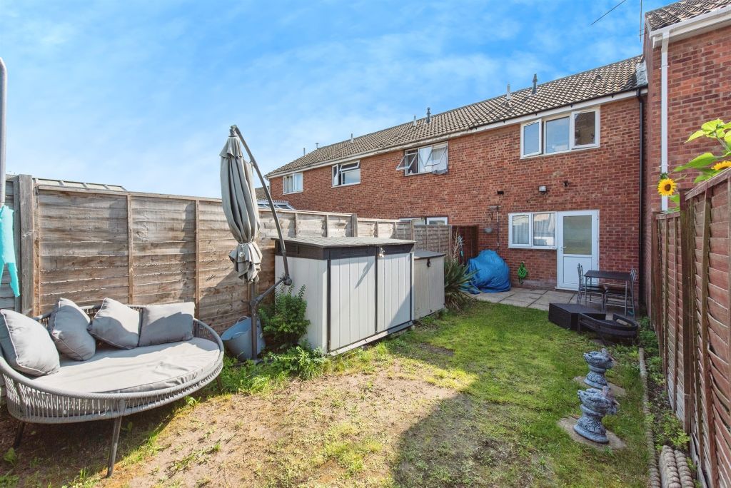 Property photo 2 of 17