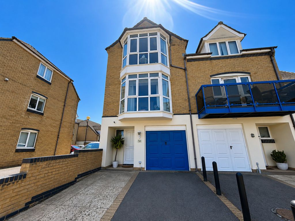 Additional image 13 of 4 bed town house for saleAtlantic Close, Ocean Village, Southampton SO14