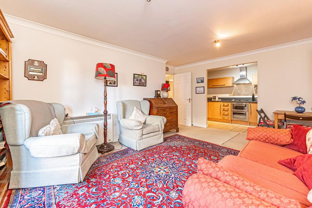 Property photo 3 of 13