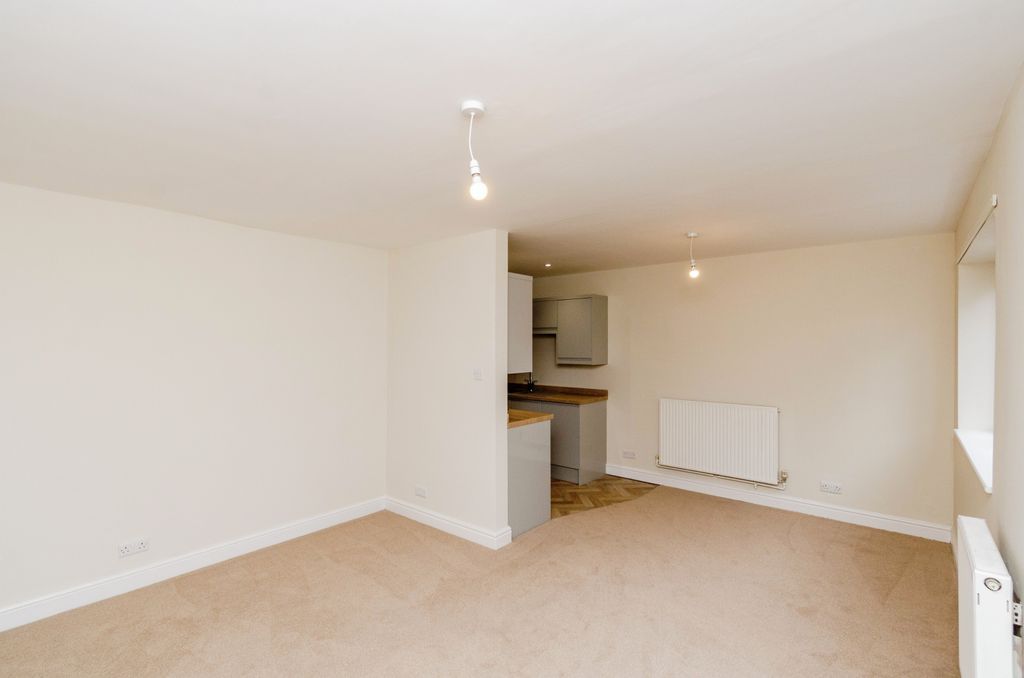 Property photo 3 of 16 Living Room