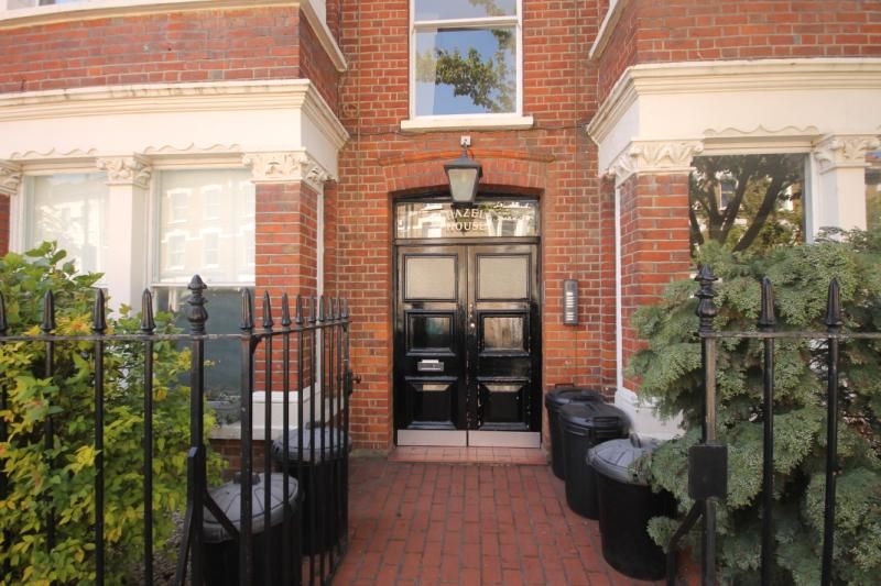 Property photo 1 of 9 Exterior