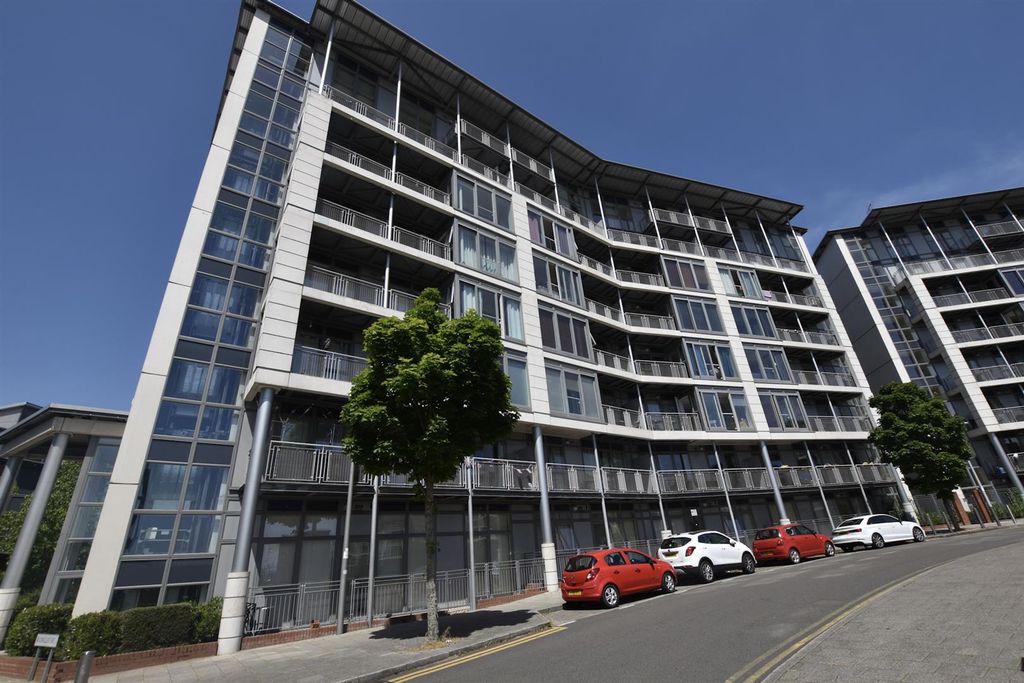 Property photo 1 of 9 Front Elevation