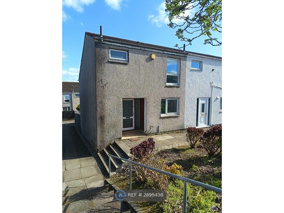 Property photo 2 of 20