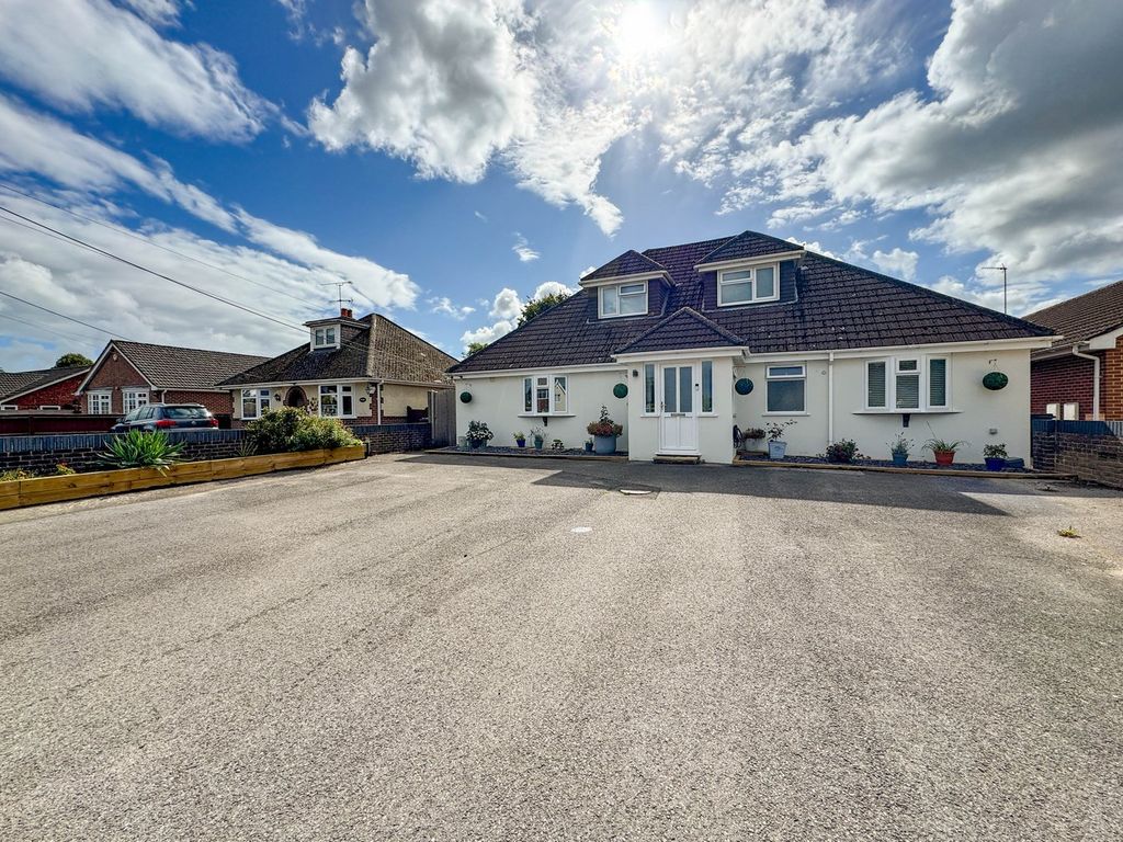 Property photo 1 of 37