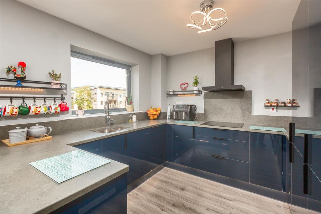 Property photo 2 of 49 Cz0A6392.Jpg