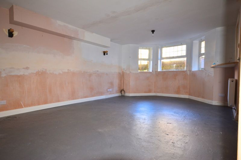 Property photo 2 of 8 Photo 2