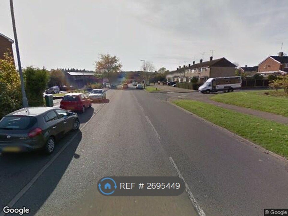 Property photo 2 of 14 Plenty Of Parking