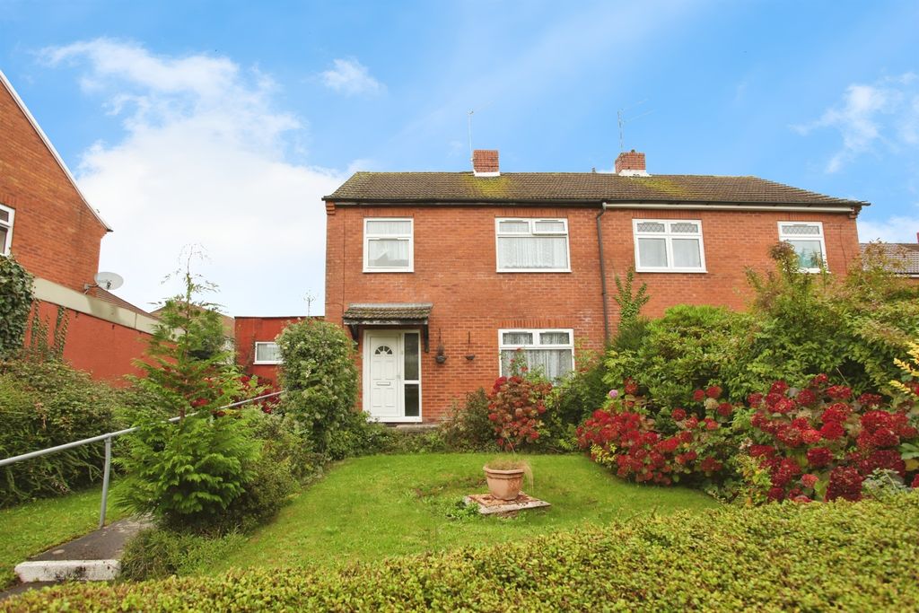 Property photo 1 of 15