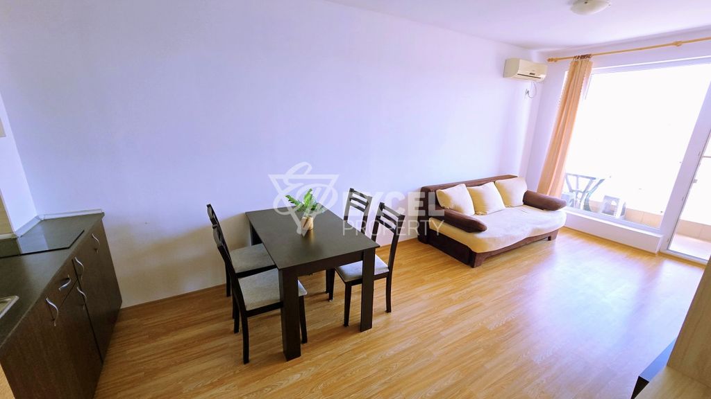 Property photo 3 of 21