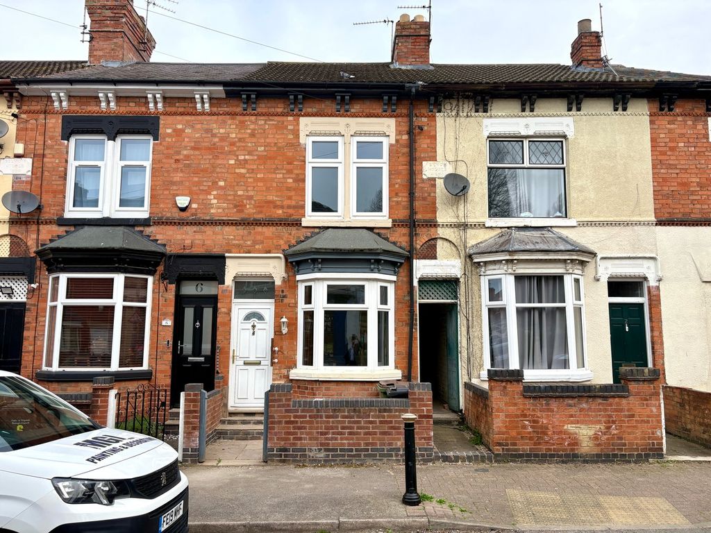 Property photo 1 of 11