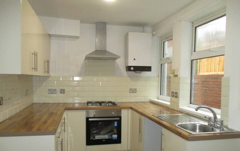Property photo 1 of 5