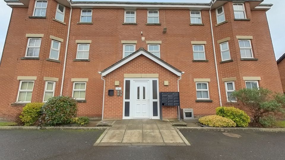 Property photo 1 of 15