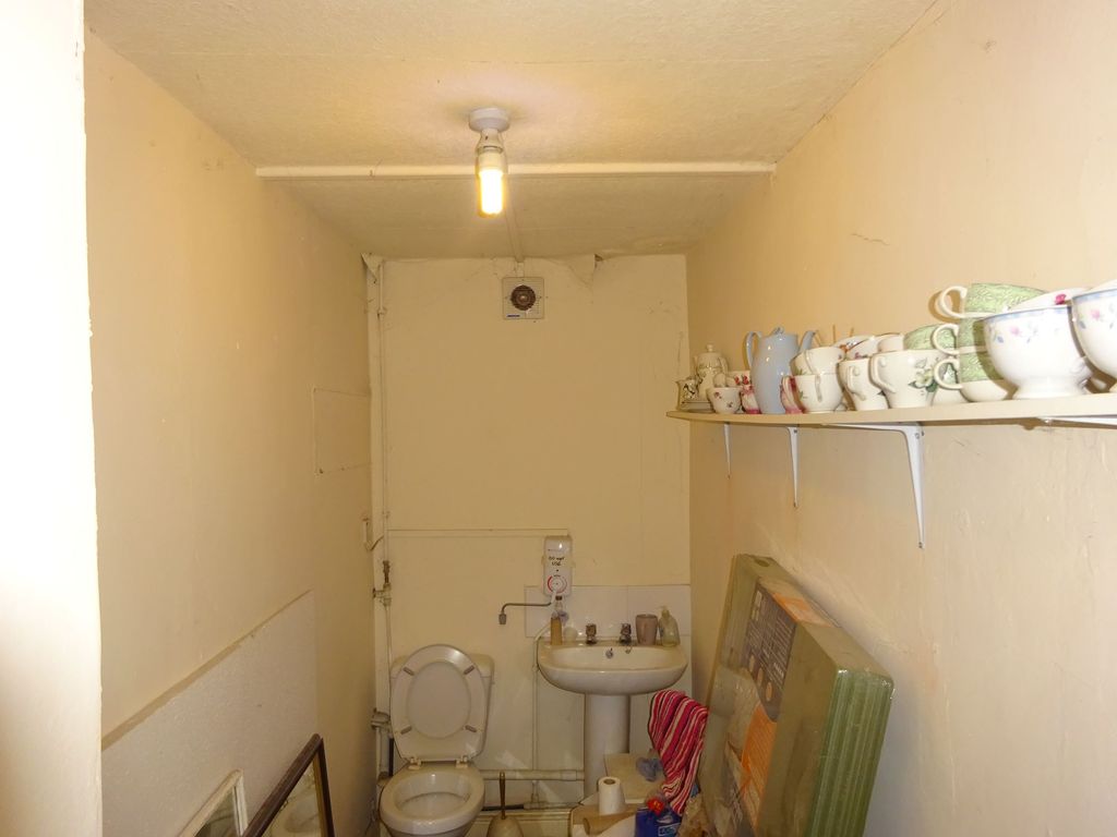 Property photo 2 of 4