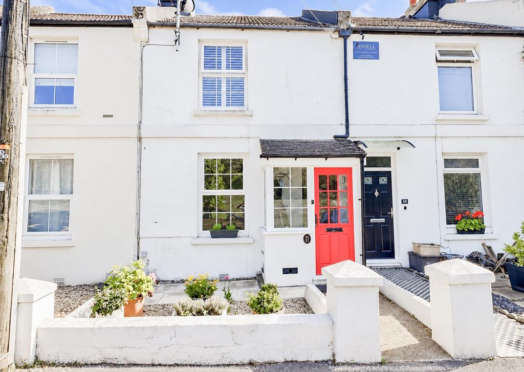 Property photo 1 of 14
