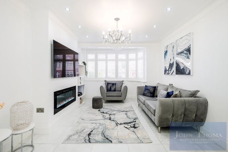 Property photo 3 of 31 Photo 3