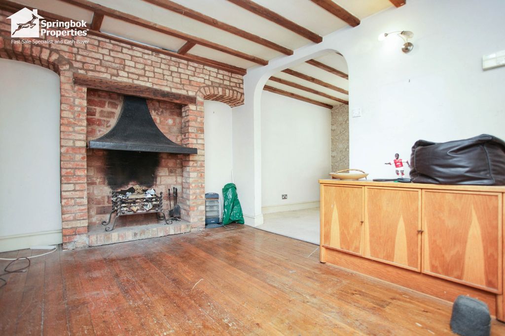 Property photo 2 of 9 Image 1