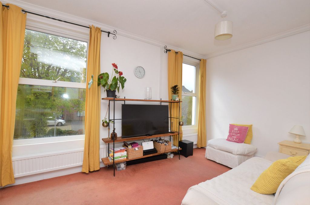 Property photo 2 of 7 Picture No. 02