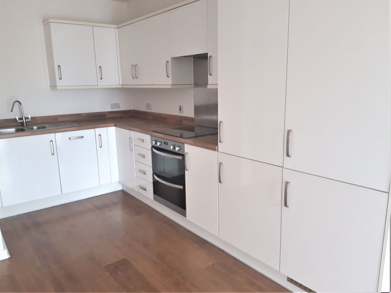 Property photo 3 of 8 Photo 2