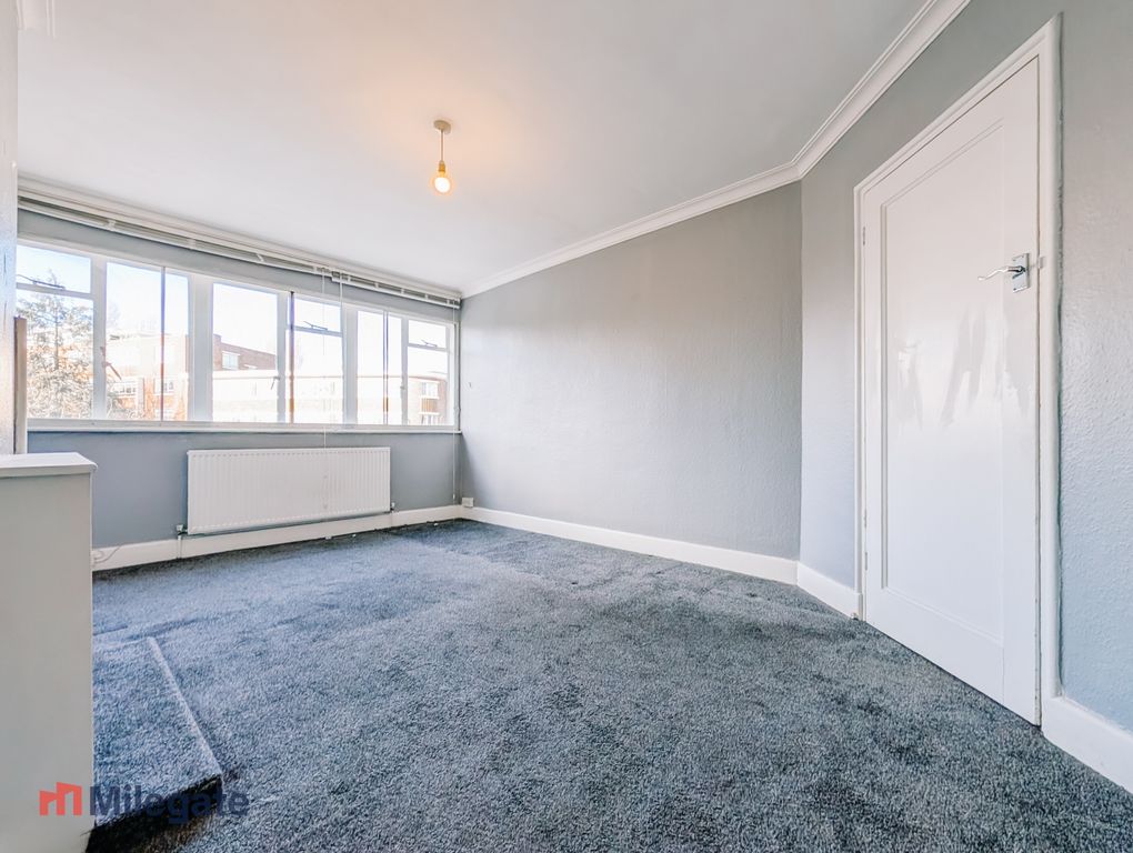 Property photo 2 of 7 Photo 2