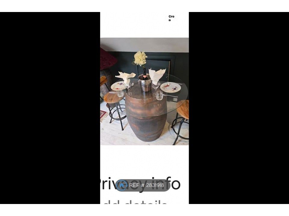 Property photo 2 of 33