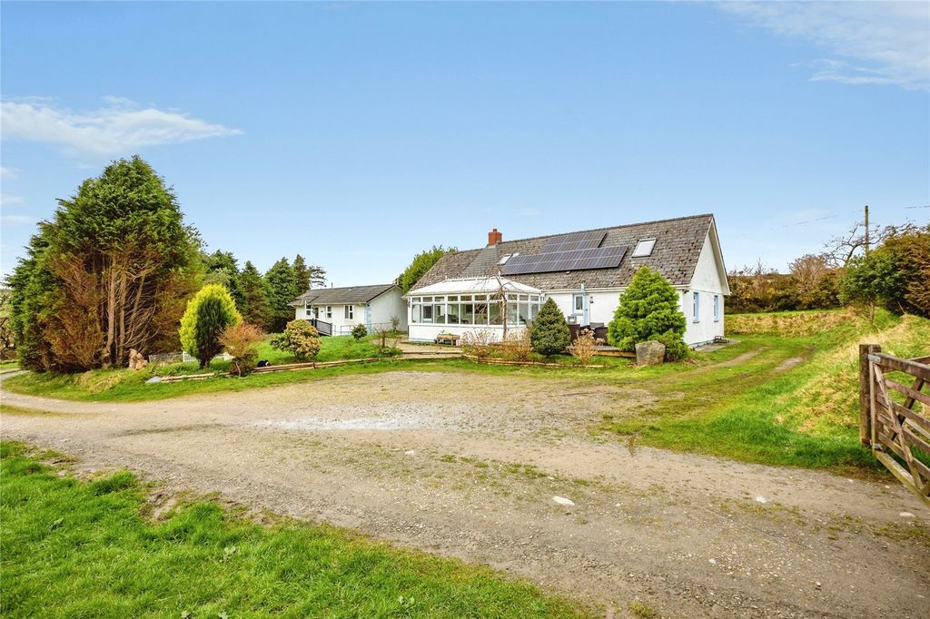 Property photo 1 of 63 Picture No. 15