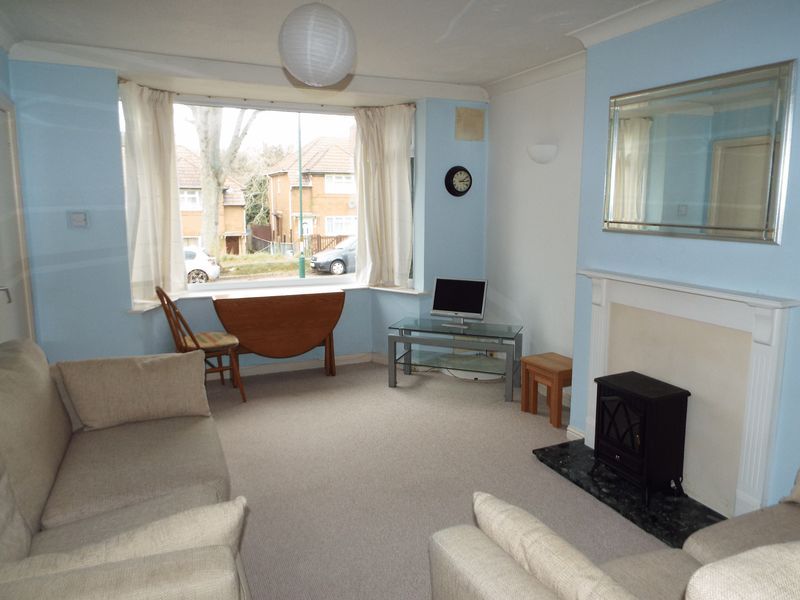 Property photo 2 of 17 Photo 4