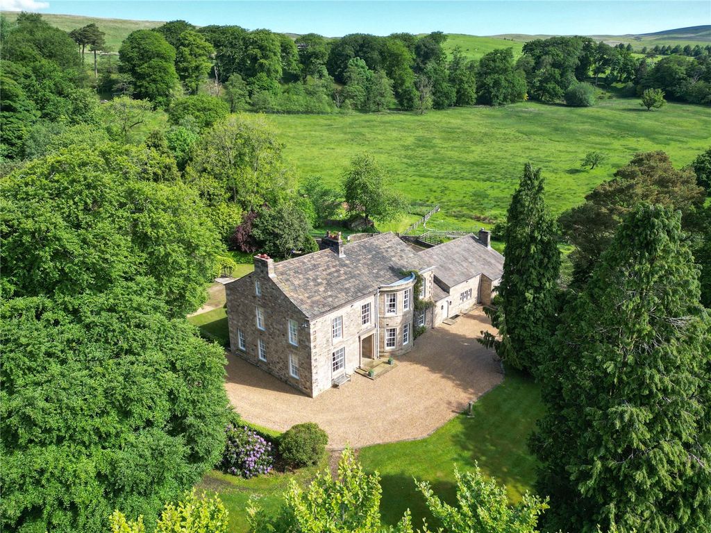 Property photo 1 of 22 Whins House