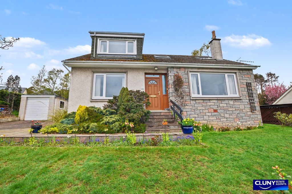 Property photo 1 of 25