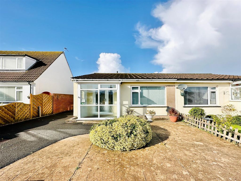 Property photo 1 of 11 Front.Jpg
