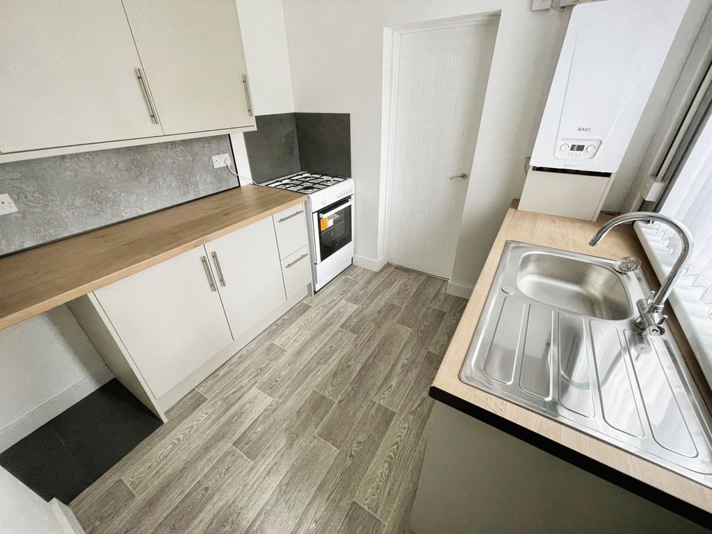 Property photo 3 of 8 Image