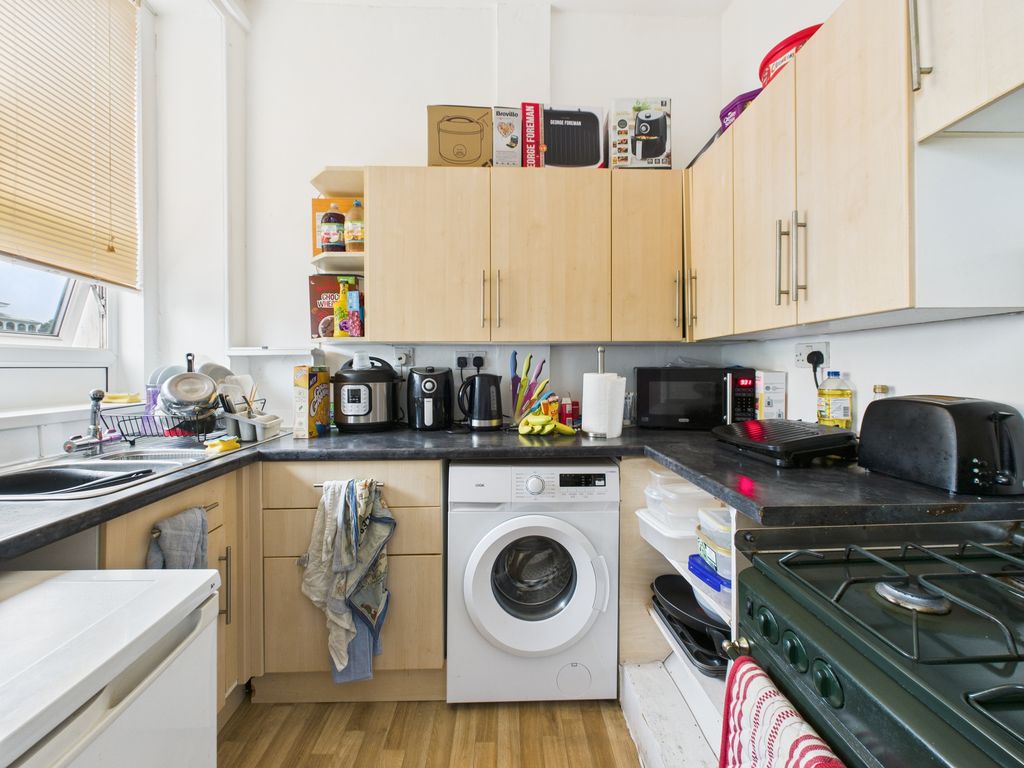 Property photo 2 of 14 Cam03974G0-Pr0222-Still001