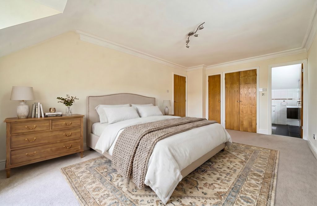 Additional image 9 of 2 bed flat for saleAndrews Reach, Bourne End SL8