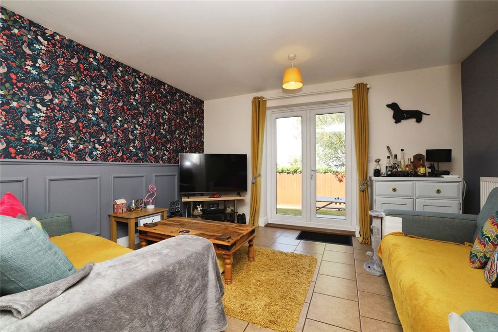 Property photo 3 of 15 Picture No. 24
