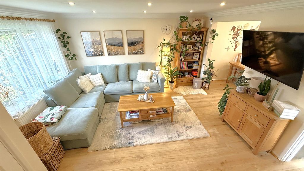 Property photo 3 of 23 Img_5753.Jpg