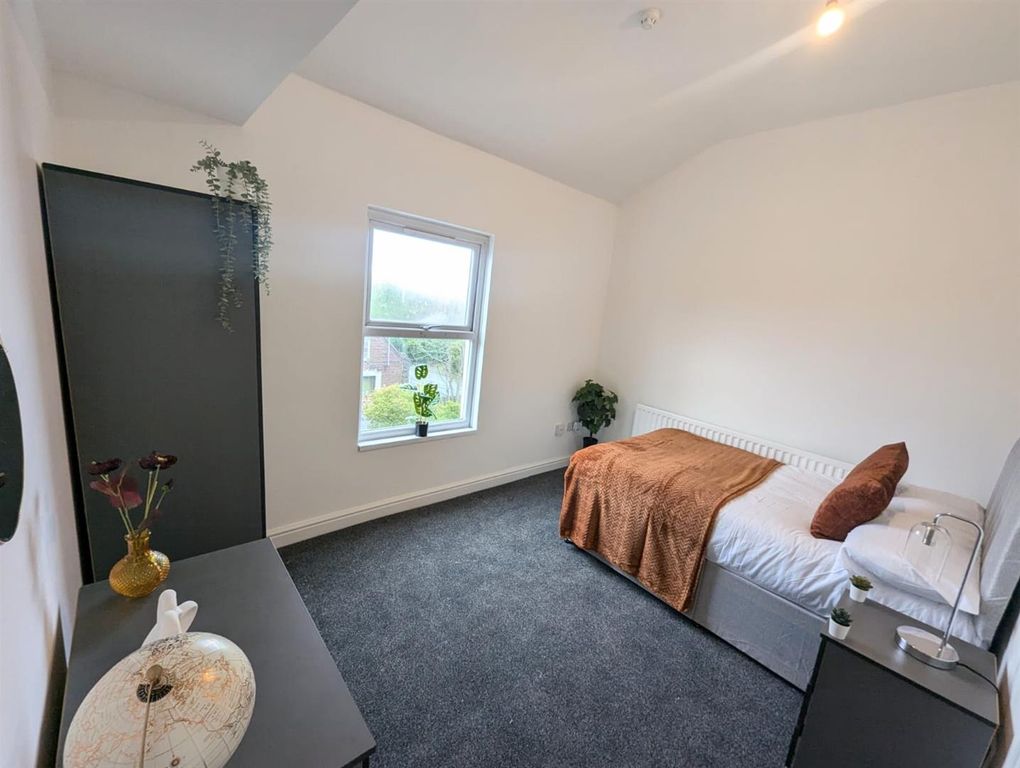 Property photo 1 of 2 Ba6c5263-Fb25-4Ac8-A0Ec-Deef8F4B9Fb6.Jpg