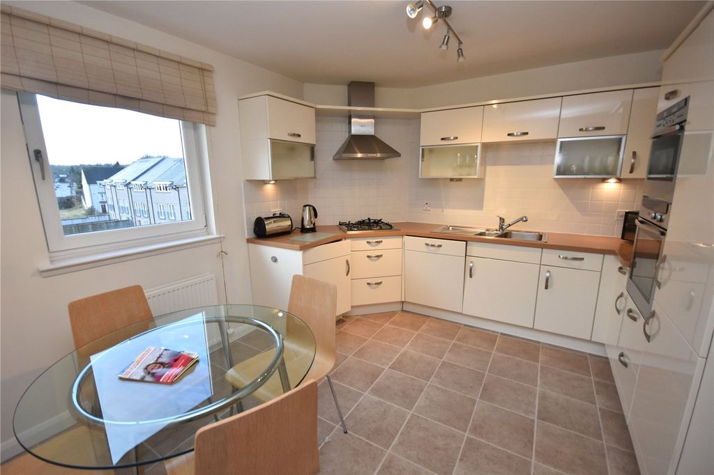 Property photo 3 of 8 Photo 3