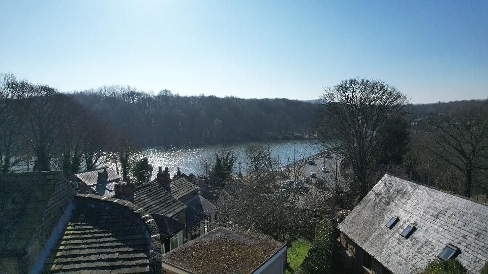 Property photo 2 of 23