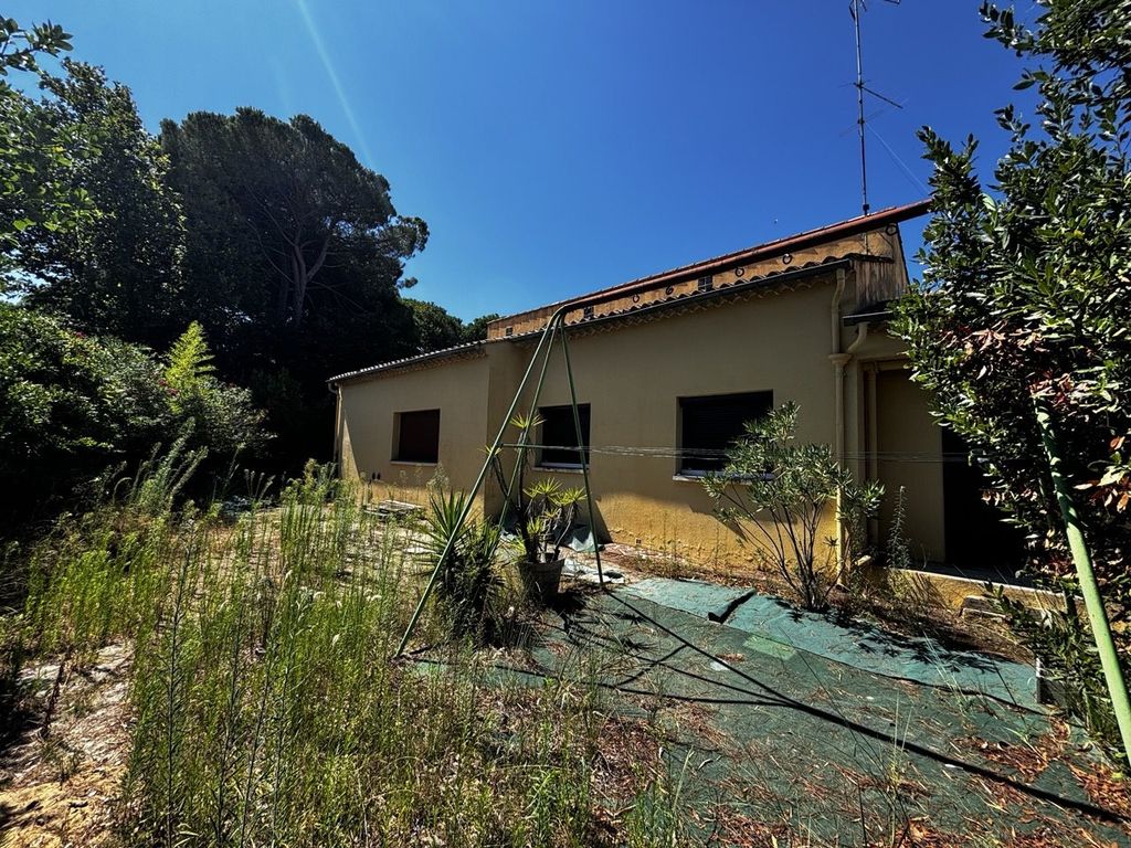 Property photo 3 of 4