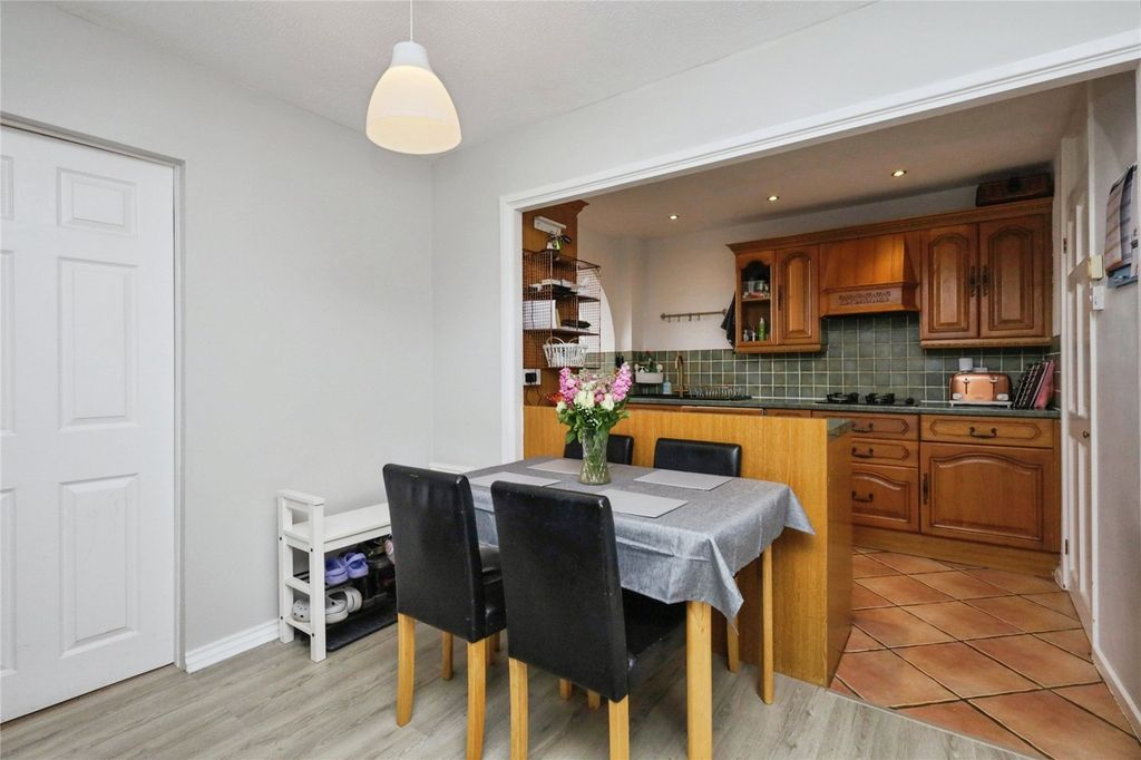 Property photo 3 of 13 Picture No. 27