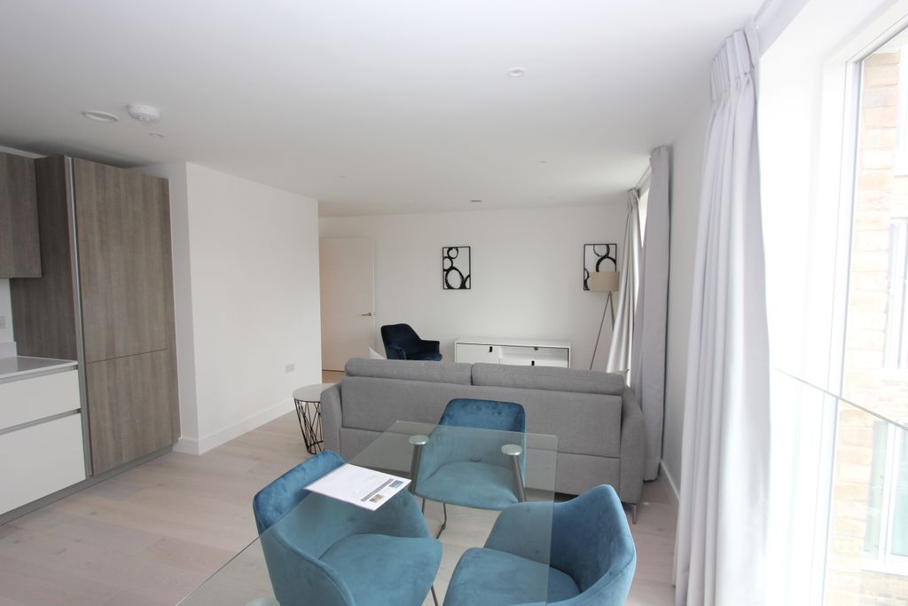 Property photo 1 of 4