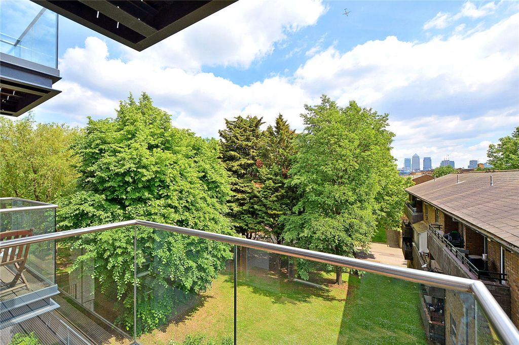 Property photo 2 of 10 Picture No. 11