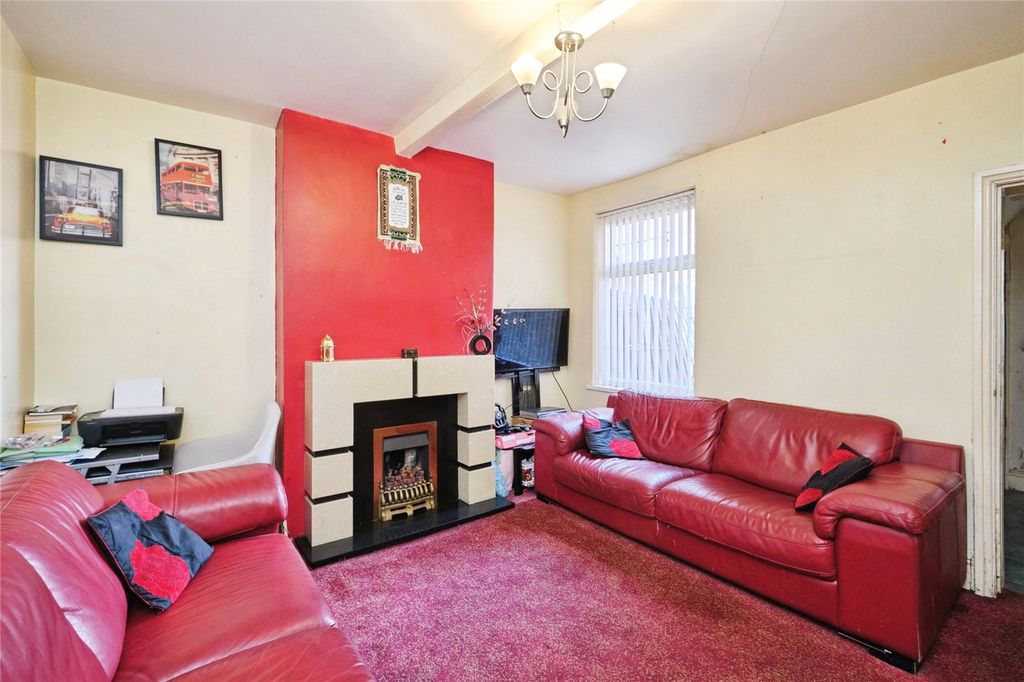 Property photo 2 of 13 Picture No. 11